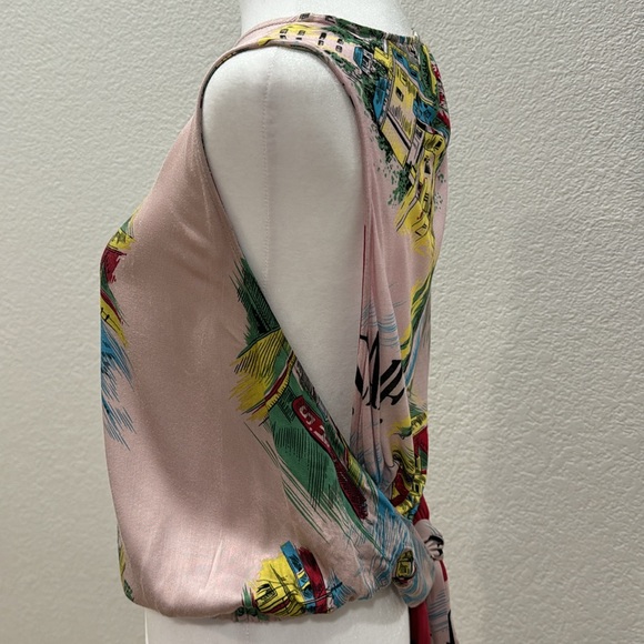 Tiny women’s colorful decorative muscle tee shirt tie back size extra small - Picture 4 of 7